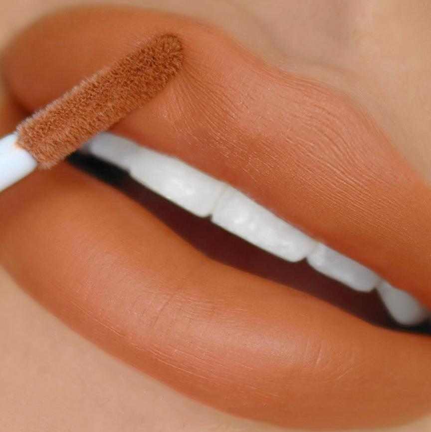 Beauty Creations - LIONESS - 10 SEAL THE DEAL