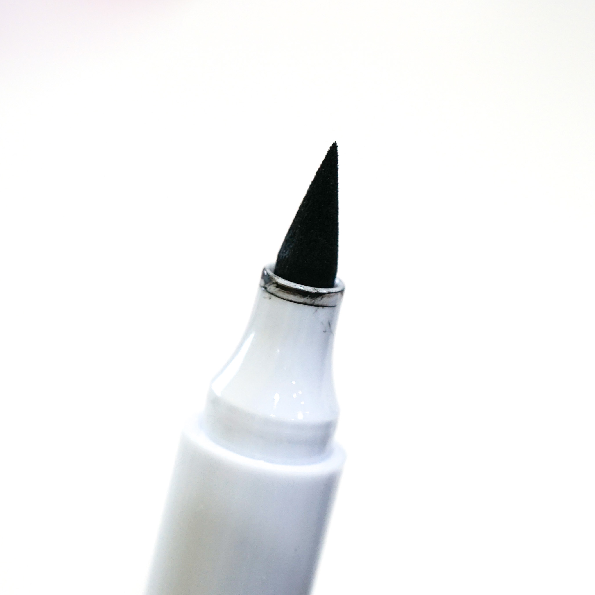 Kara Beauty - Delineador Ojos PURRFECT Stamp &amp; Line Negro Display 24 Unidades
