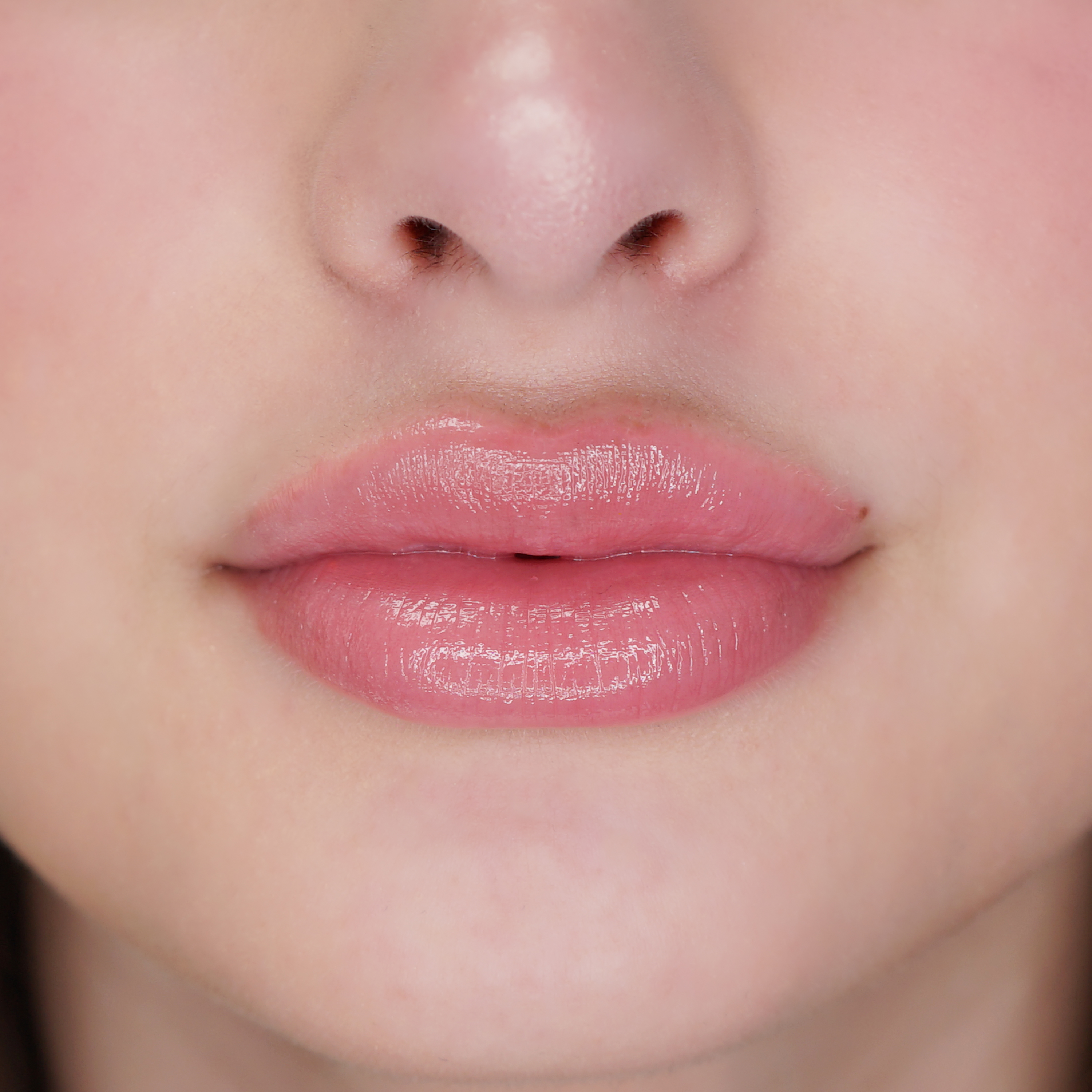Kara Beauty - BUBBLE BABE Juicy Gloss Stick Display 32 Unidades
