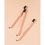 Ruby Rose - Lapiz Delineador Eye Catching Negro